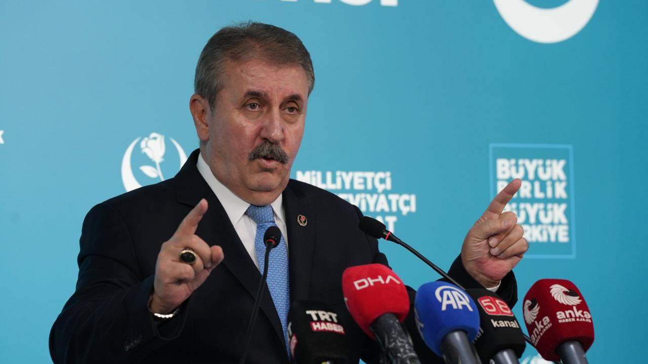 BBP Genel Başkanı Destici, basın toplantısı düzenledi