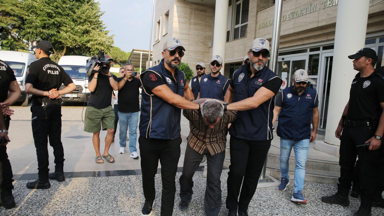 Cumhurbaşkanına suikast girişiminde bulunan timdeki FETÖ üyesi Karatepe tutuklandı