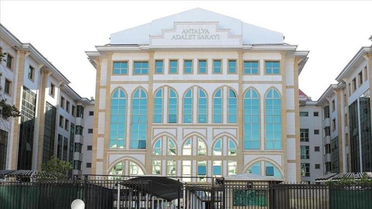Antalya Büyükşehir Belediyesine yönelik soruşturmada 2 kişi gözaltına alındı