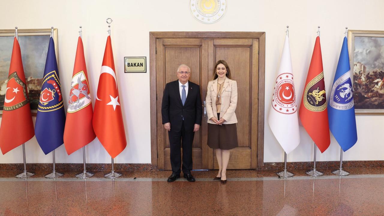 MHP'li Karakoç'tan Milli Savunma Bakanı Yaşar Güler’e ziyaret