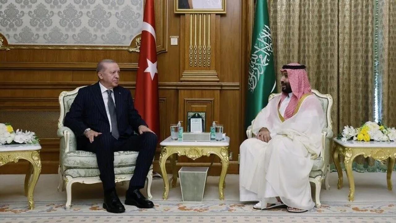 Cumhurbaşkanı Erdoğan, Suudi Arabistan Veliaht Prensi Bin Selman ile bir araya geldi