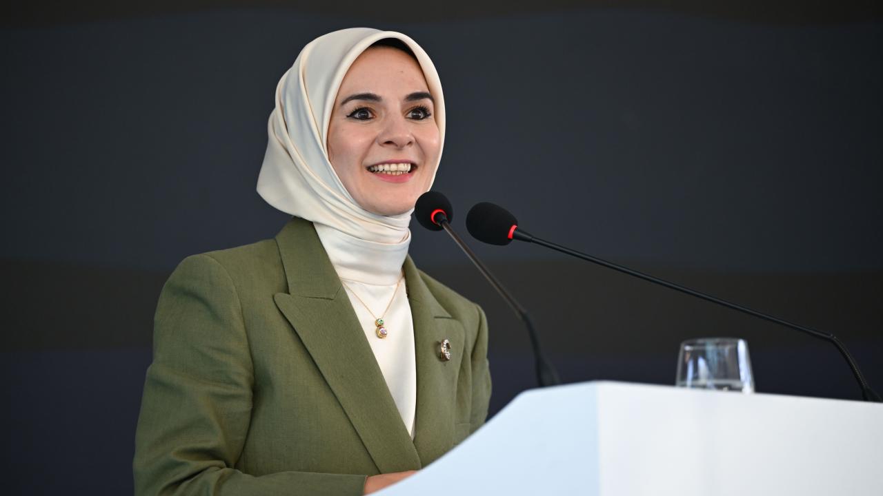 Bakan Göktaş, Bahçelievler Sosyal Hizmet Kampüsü'ndeki açılış programına katıldı
