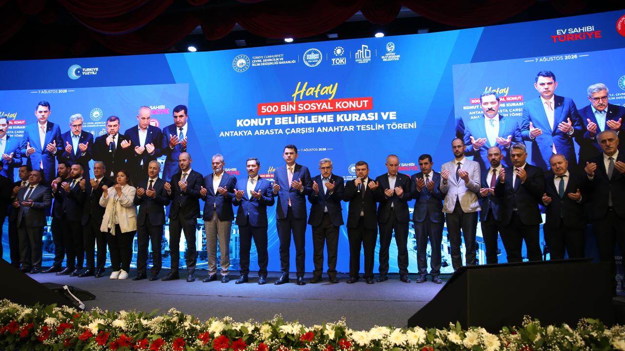 Hatay Konut Belirleme Kurası ve Antakya Arasta Çarşısı Anahtar Teslim Töreni yapıldı