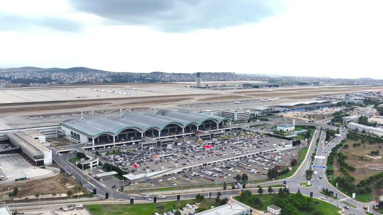 İstanbul Sabiha Gökçen Uluslararası Havalimanı'nda tüm zamanların günlük yolcu ve uçuş rekoru yenilendi