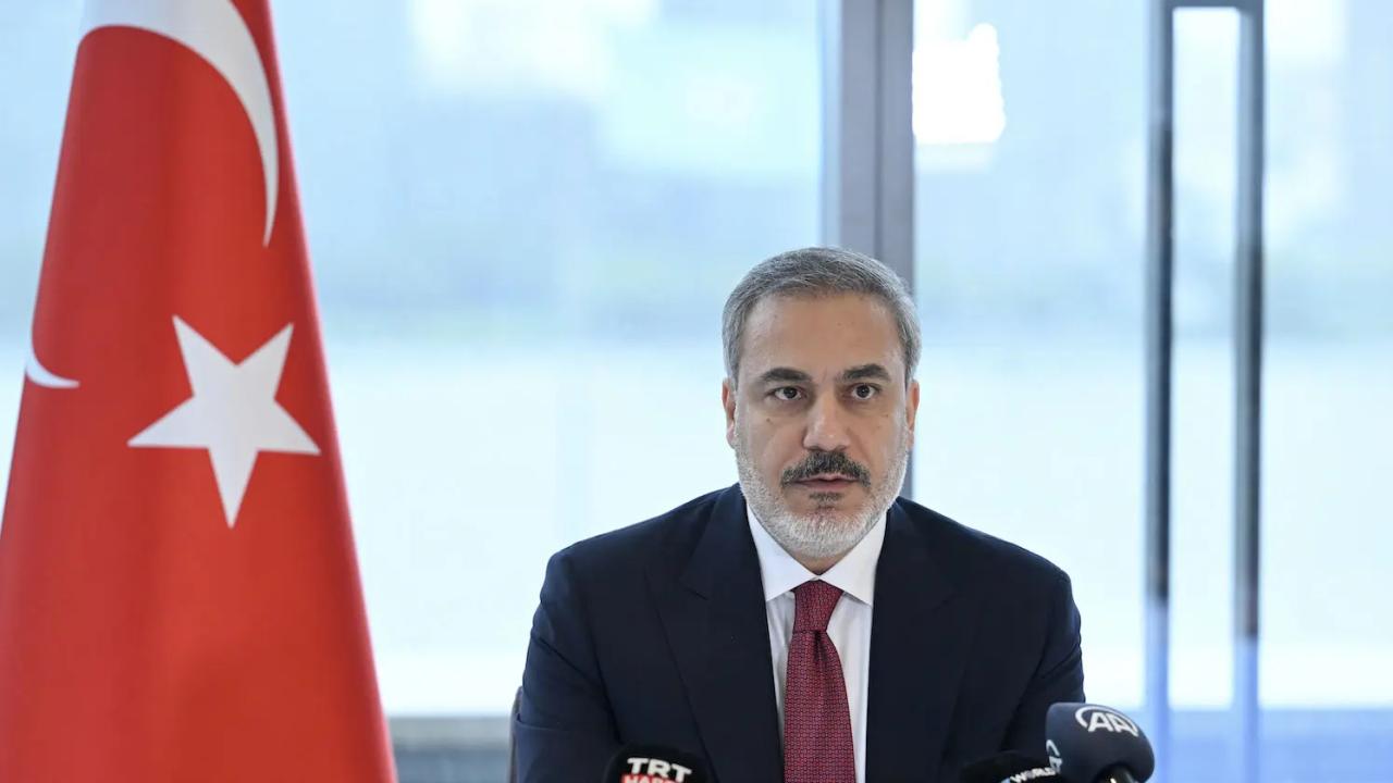 Dışişleri Bakanı Fidan, AK Parti'nin 25. kuruluş yıl dönümünü kutladı