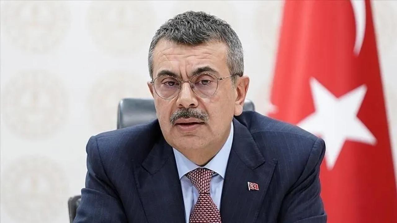 Bakan Tekin'den AK Parti'nin kuruluşunun 25'inci yıl dönümüne ilişkin paylaşım