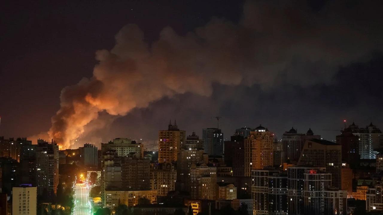 Ukrayna: Rusya'nın gece saldırılarında 3 kişi öldü, 20 kişi yaralandı