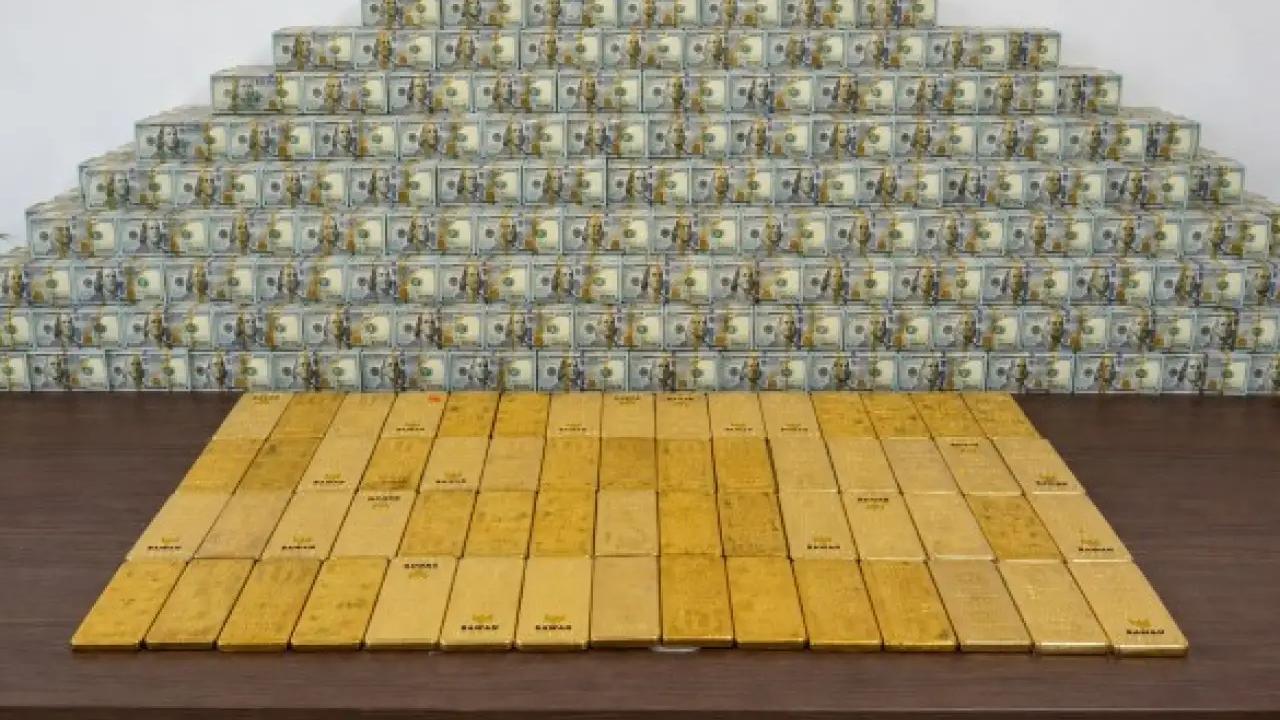 Irak'ta yolsuzluk operasyonu kapsamında, 20 milyon dolar ve 60 kilogram altın ele geçirildi