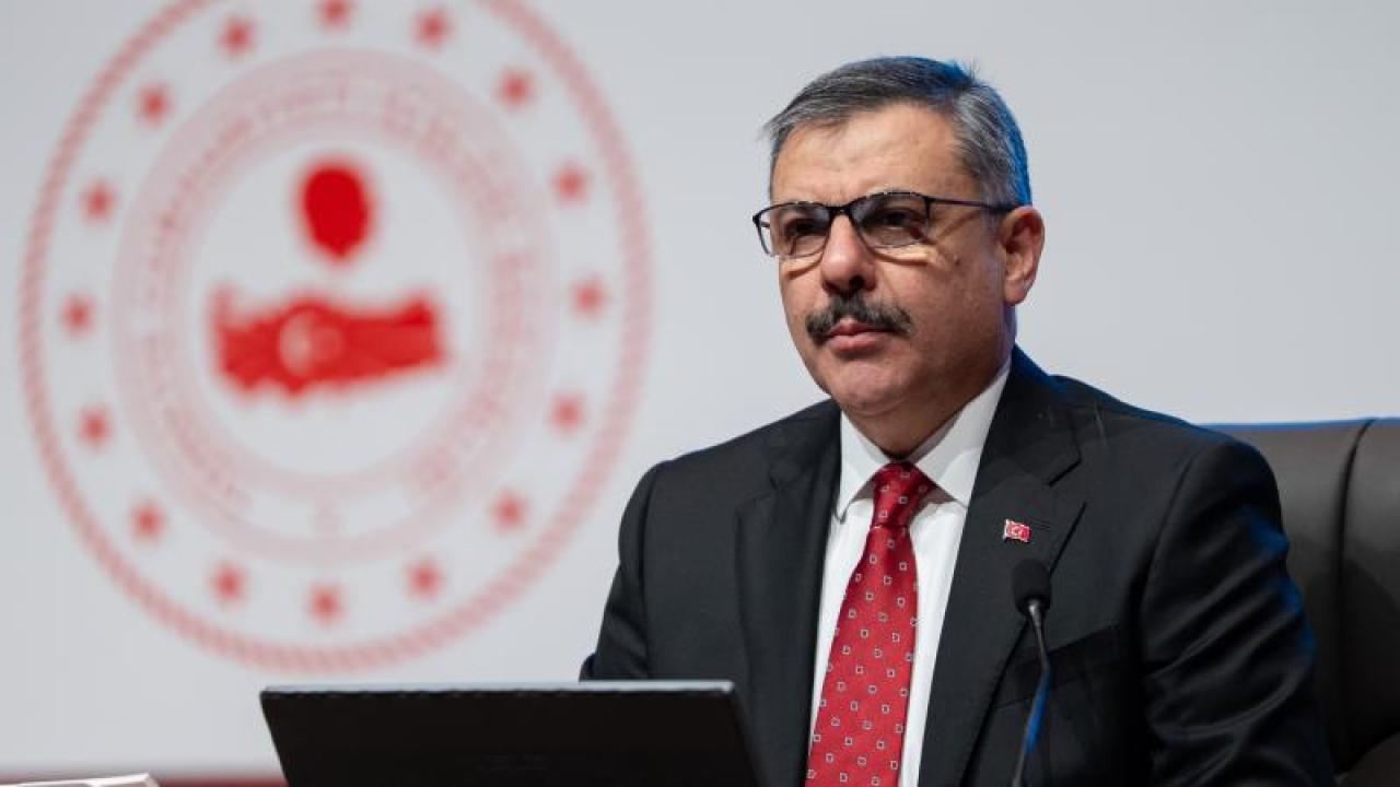 Bakan Çiftçi: Tribünler çocuklarımızın korkacağı değil, sporun coşkusunu yaşayacağı yerlerdir
