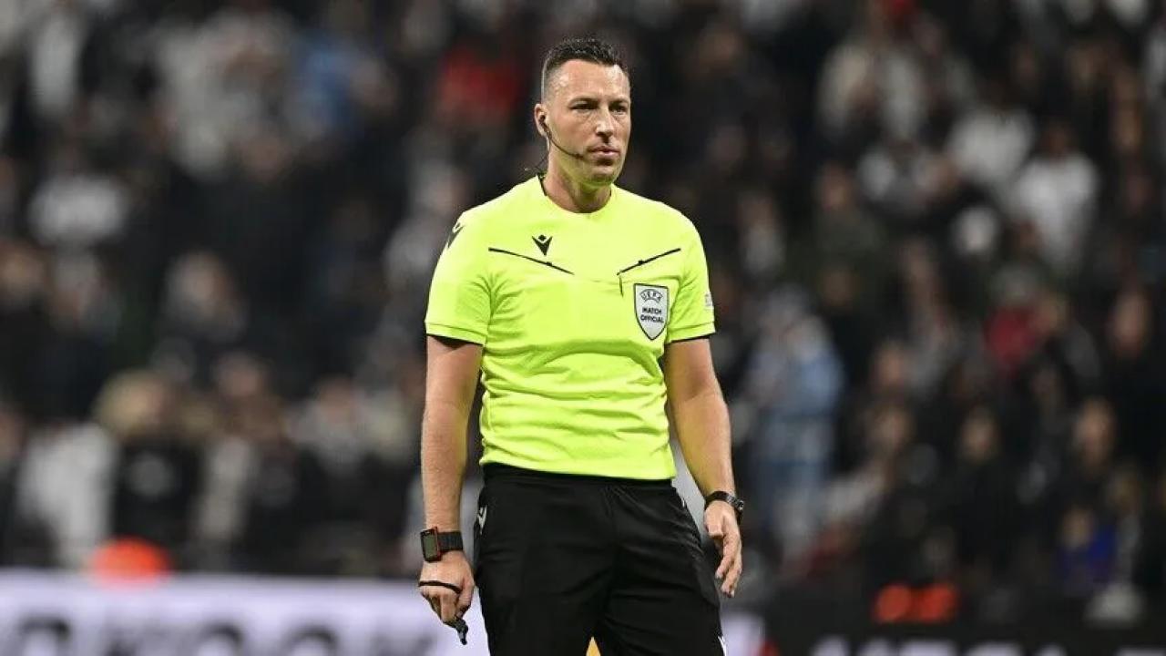 Fenerbahçe'nin Olimpik Lyon ile yapacağı maçı Alman hakem Sven Jablonski yönetecek