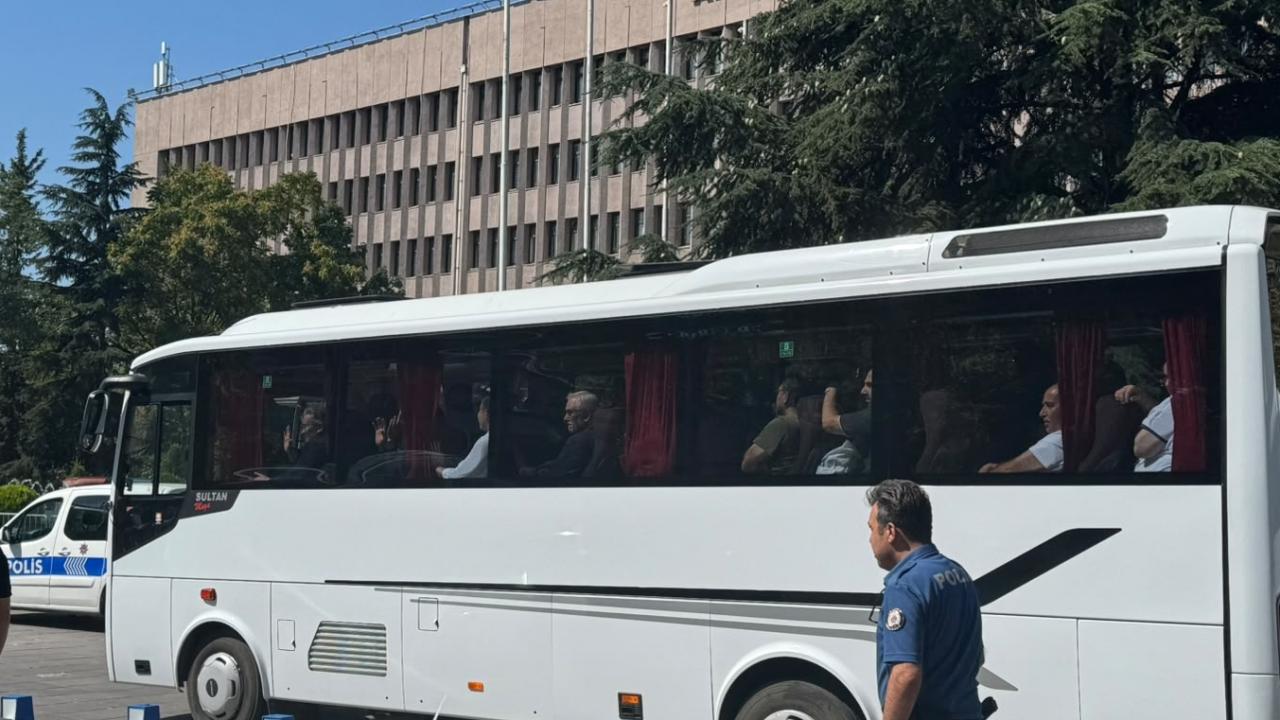 "Alihan Kuriş çıkar amaçlı suç örgütü"ne yönelik operasyonda 32 şüpheli tutuklandı