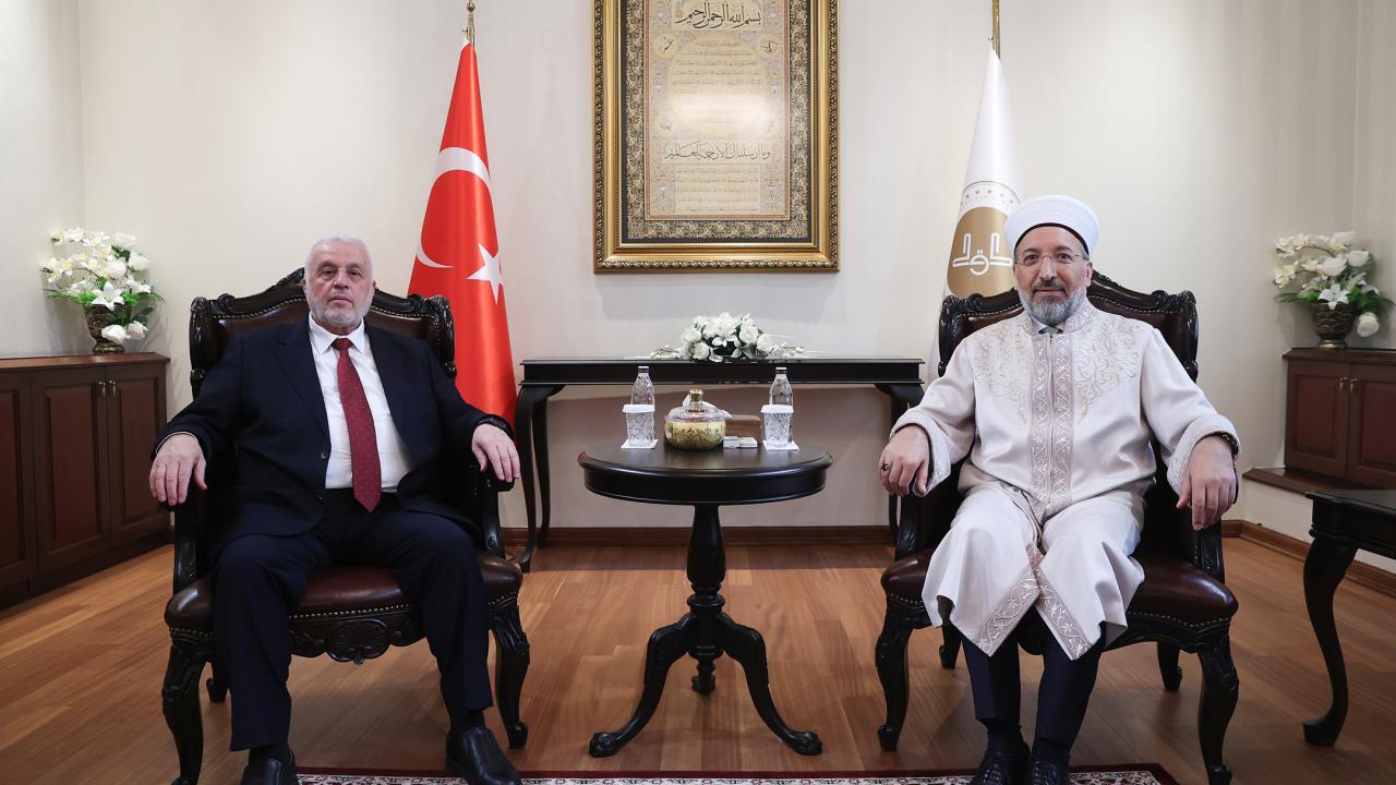 Diyanet İşleri Başkanı Arpaguş, Suriye Vakıflar Bakanı Şukri ile görüştü