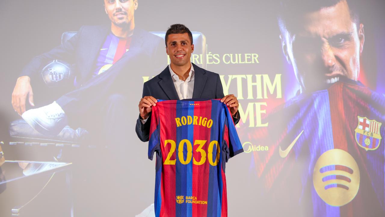 Barcelona, Manchester City'den transfer ettiği Rodri ile 2030'a kadar sözleşme imzaladı