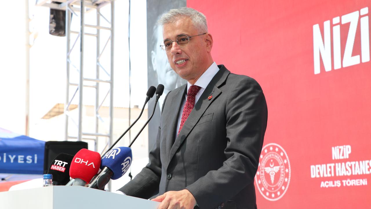 Bakan Memişoğlu: Toplam 16 bin yataklı 13 şehir hastanemizin inşaatları birer birer yükseliyor