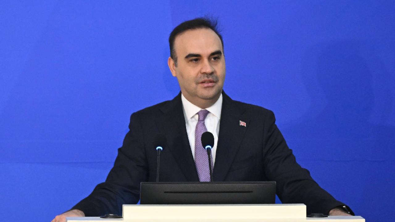 Bakan Kacır: Gençler bilim olimpiyatlarından 15 madalyayla döndü