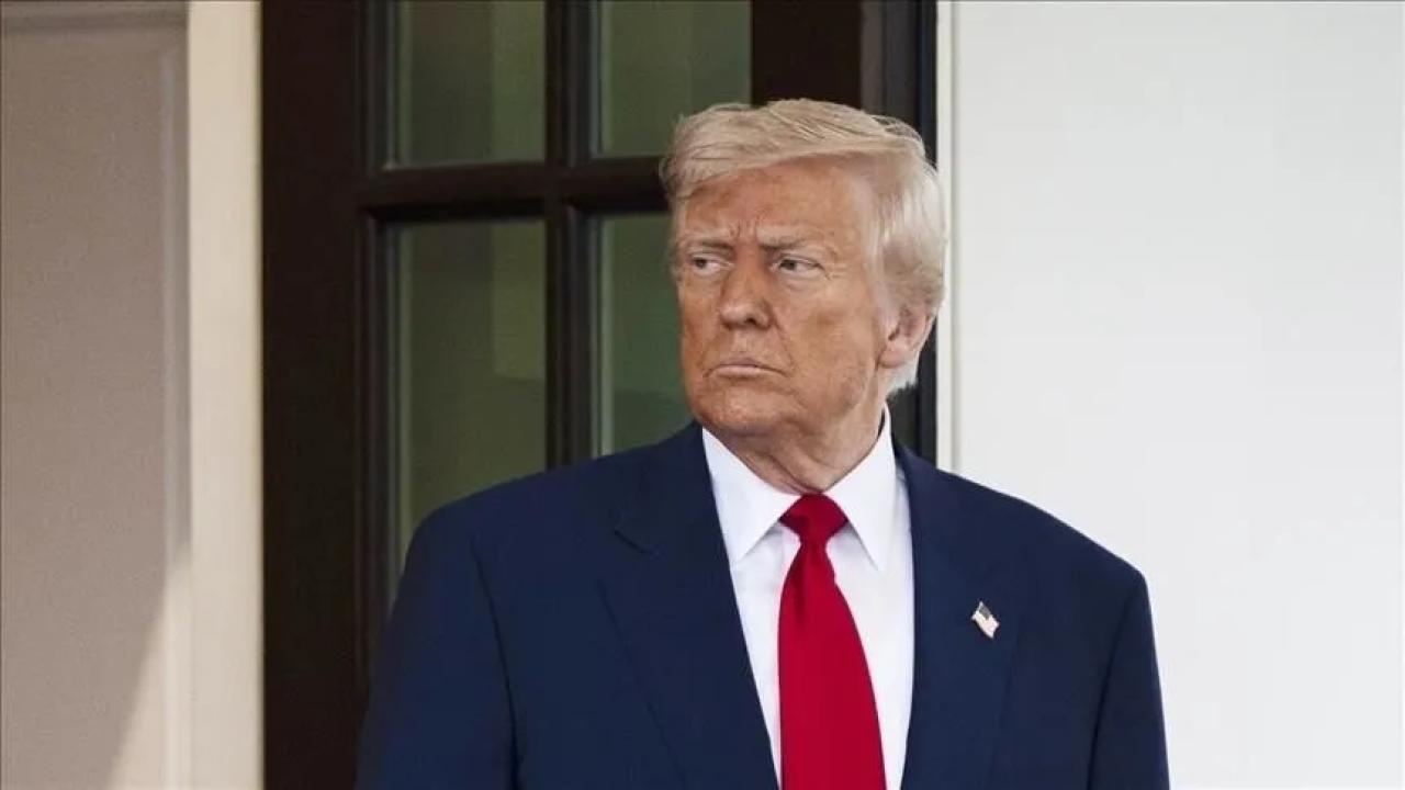 Trump, Kanada'ya yönelik otomobil ve kamyon tarifelerinin yüzde 50'ye yükseltileceğini açıkladı