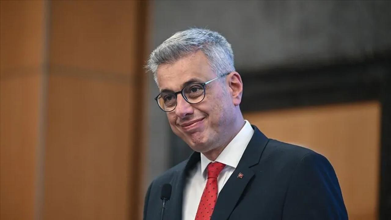 Sağlık Bakanı Memişoğlu'ndan Fenerbahçe'ye Şampiyonlar Ligi tebriği