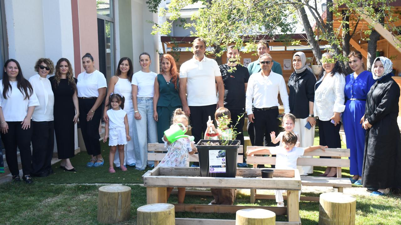 Düzce'de çocuklar ve ebeveynleri aile kavramının önemini eğlenerek öğrendi
