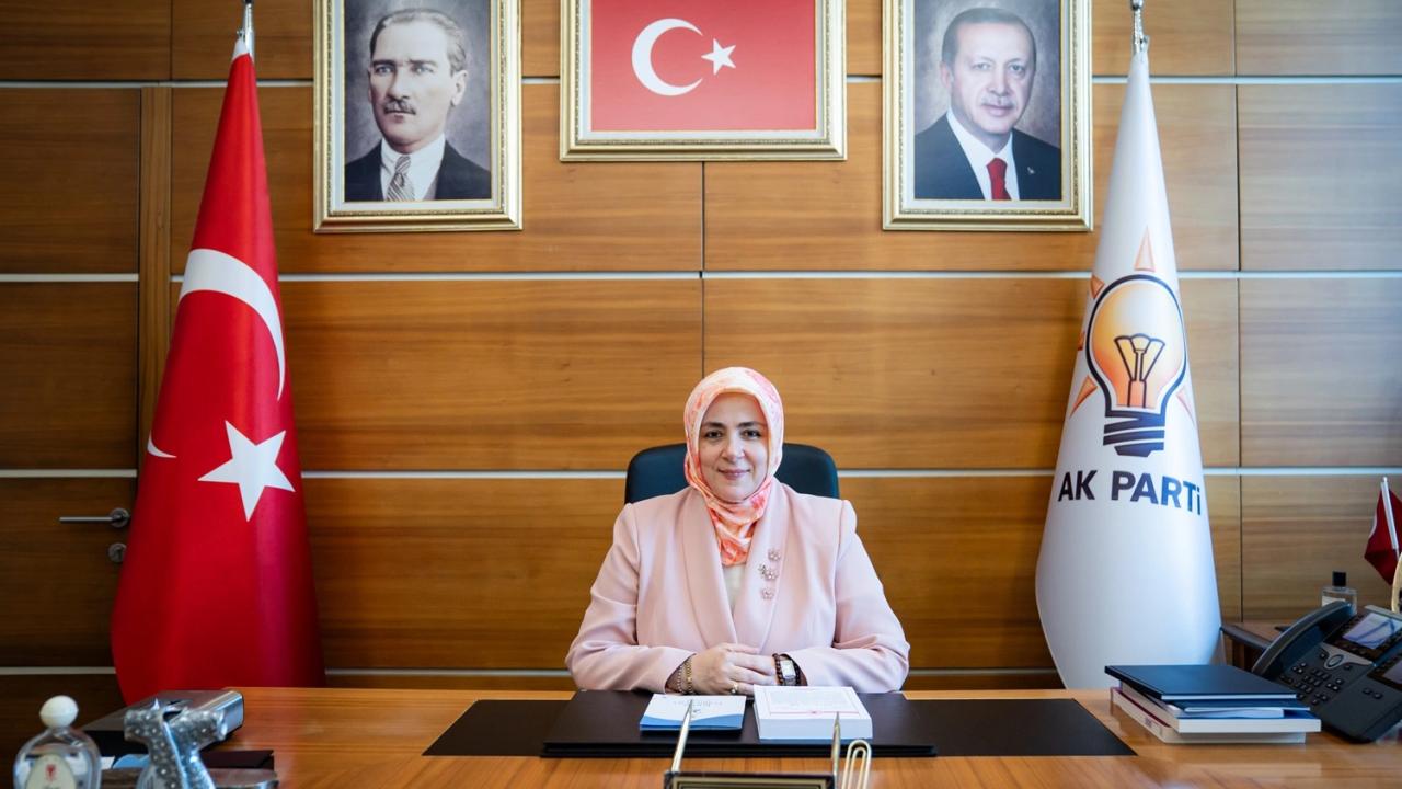 AK Parti Genel Merkez Kadın Kolları Başkanı Ercan'dan ''30 Ağustos Zafer Bayramı'' mesajı