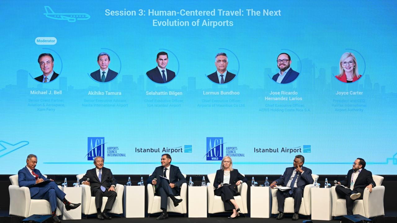 "Dünya Havalimanları Deneyim Zirvesi 2026" İstanbul'da başladı
