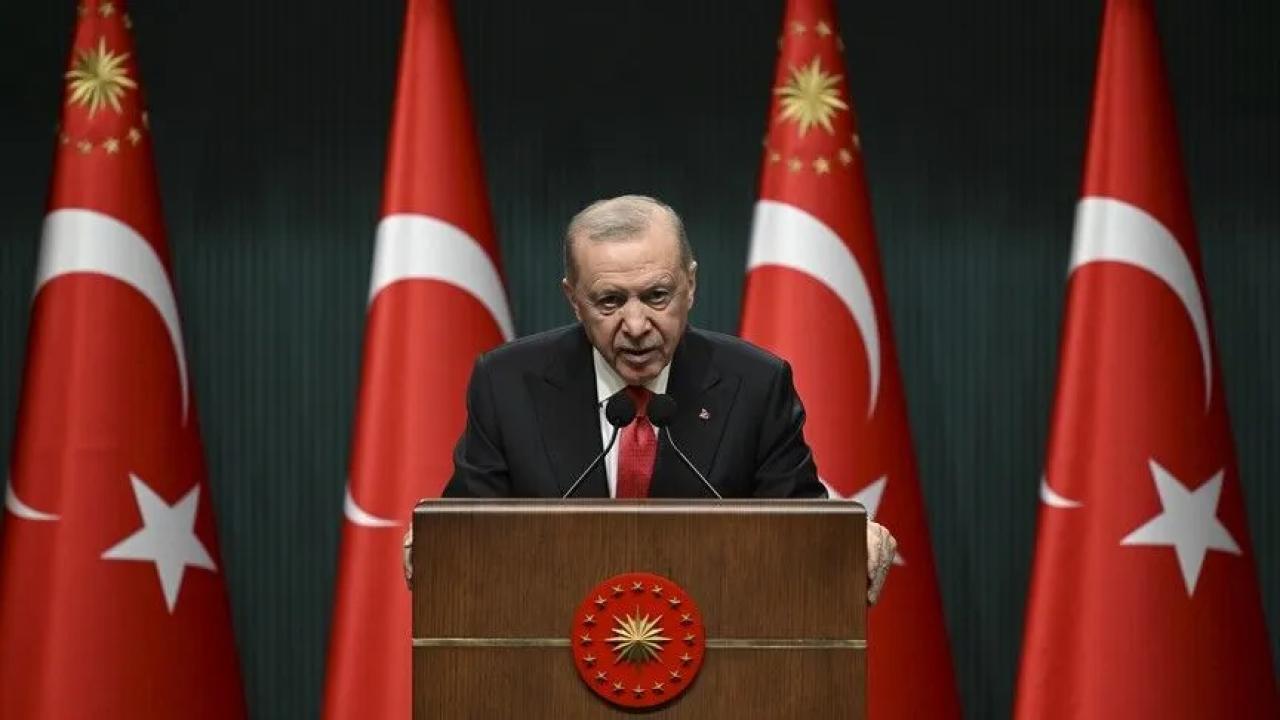 Cumhurbaşkanı Erdoğan: Bizim vakur, soğukkanlı tavrımız kimseyi farklı hayallere sürüklemesin