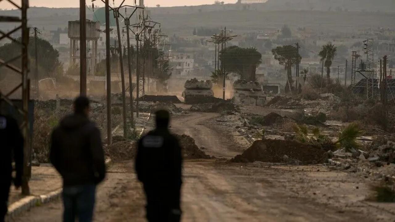 Suriye: İsrail'in eski hatlara çekilmesi için" ABD aracılığıyla müzakere yürütüyoruz