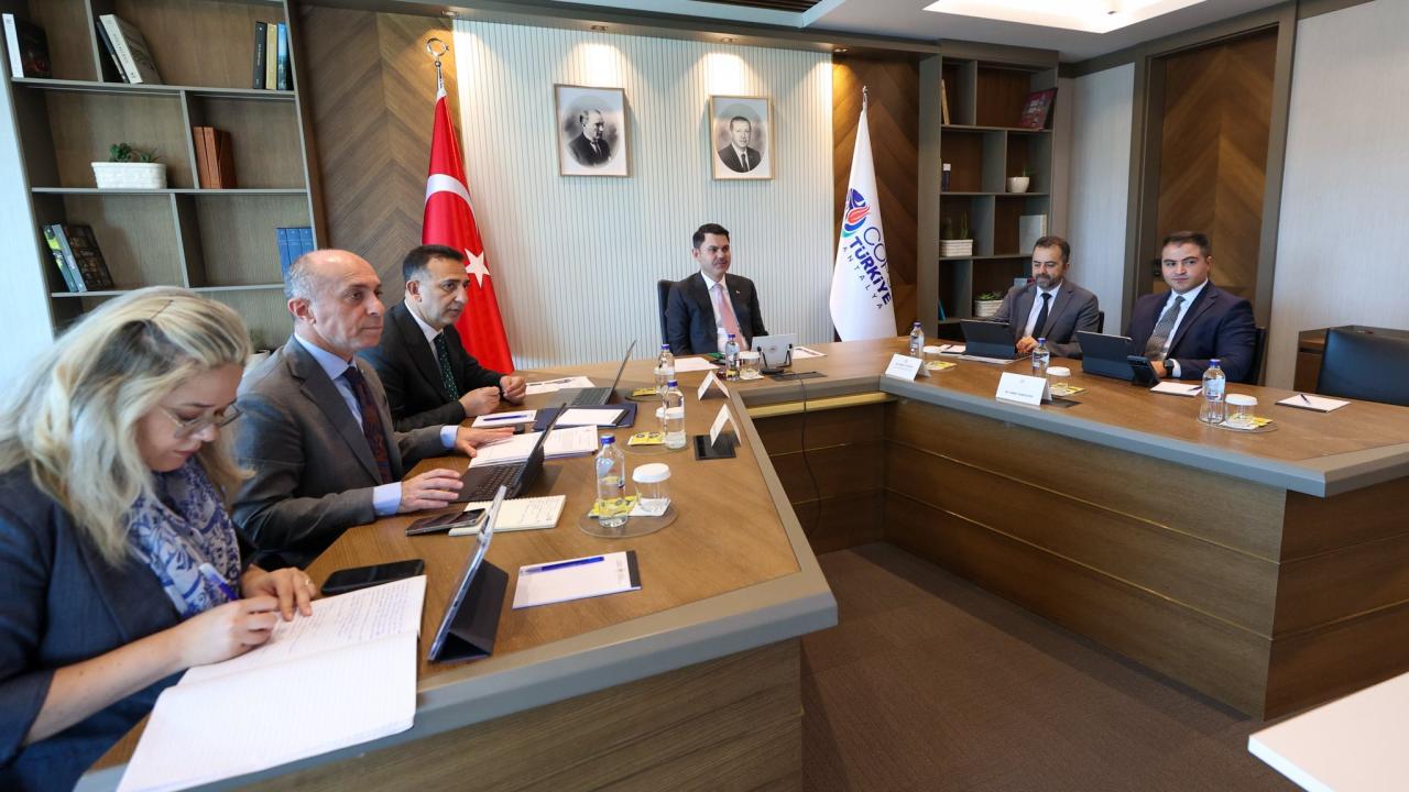Bakan Kurum, Avustralya İklim Değişikliği ve Enerji Bakanı Bowen ile görüştü