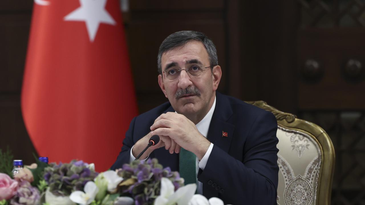 Cumhurbaşkanı Yardımcısı Yılmaz'dan 12 Eylül mesajı: Türkiye'nin geleceğinde vesayete de darbelere de yer yoktur