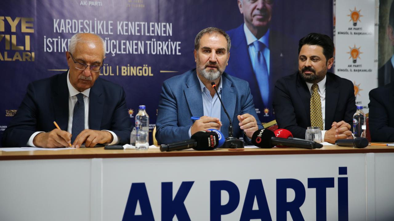 AK Parti Genel Başkan Yardımcısı Şen, Bingöl'de konuştu