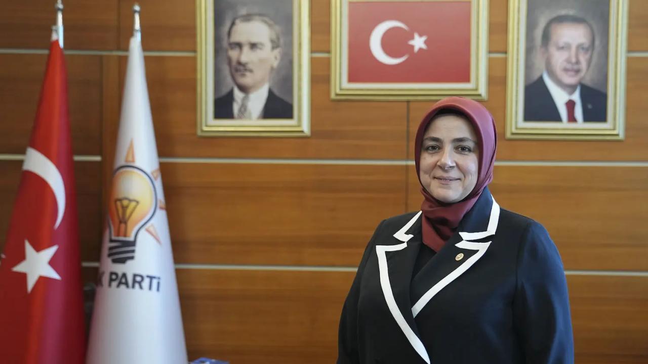 AK Parti Genel Merkez Kadın Kolları Başkanı Tuğba Işık Ercan'dan yeni eğitim-öğretim yılı mesajı