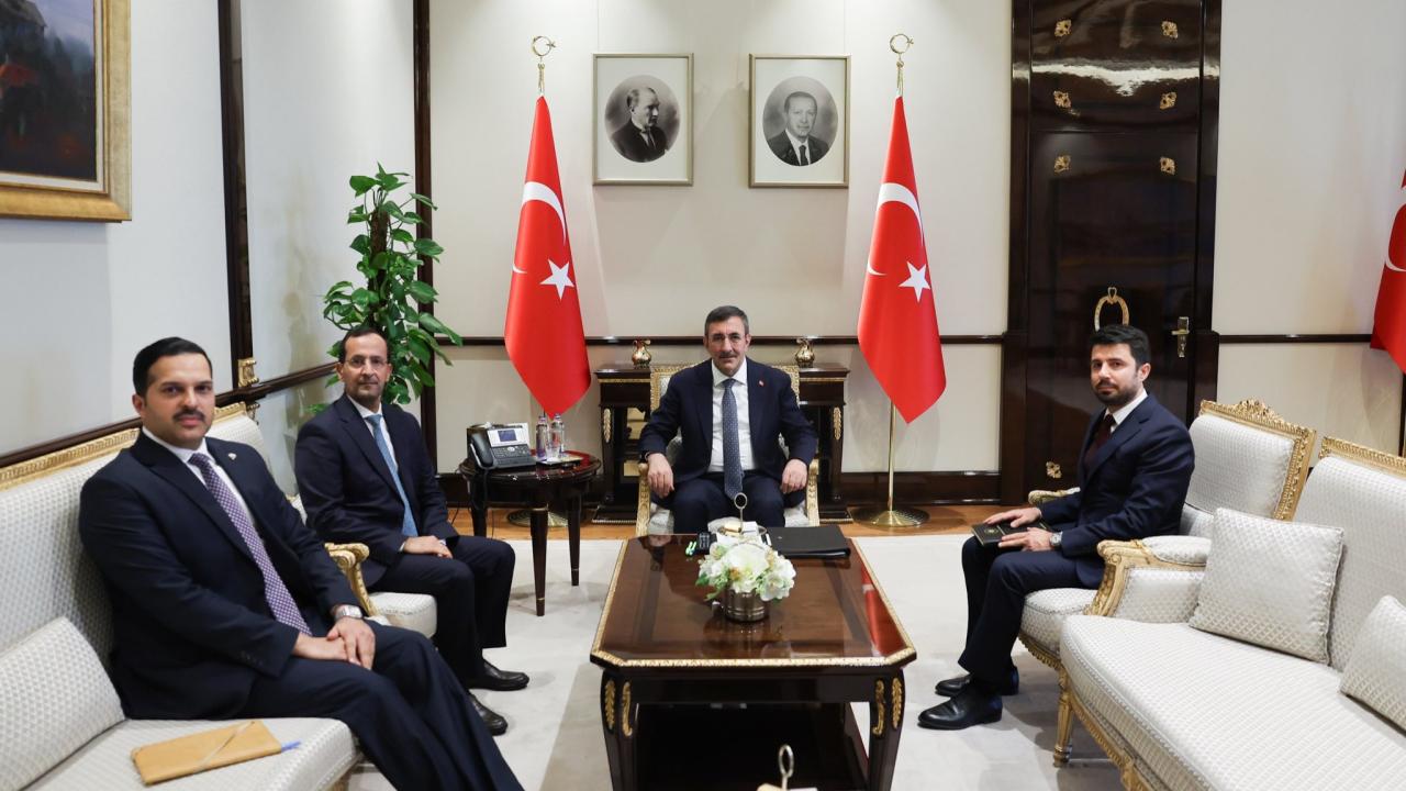 Cumhurbaşkanı Yardımcısı Yılmaz, Kuveyt’in Ankara Büyükelçisi Mohammad Marzouq Salman Al Shabo ile görüştü