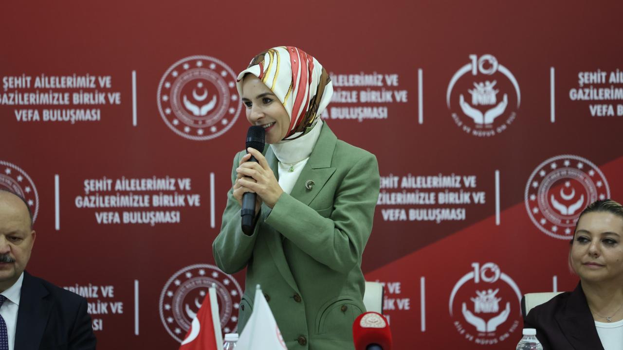 Bakan Göktaş, Kastamonu'da şehit aileleri ve gazilerle bir araya geldi