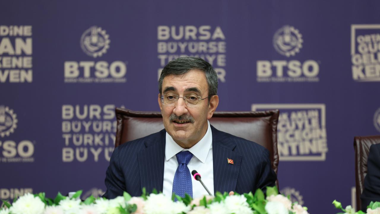 Cumhurbaşkanı Yardımcısı Yılmaz: Türkiye'nin ekonomik temelleri sağlam