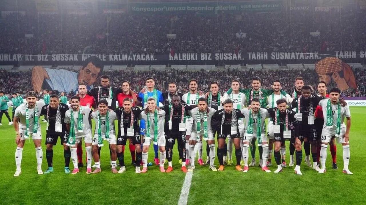 Filistin Milli Takımı-Konyaspor dostluk maçında Filistin'e destek mesajı