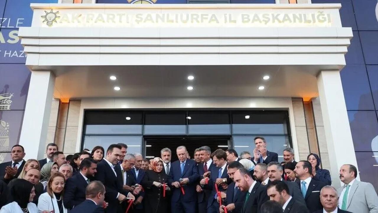 Cumhurbaşkanı Erdoğan, AK Parti Şanlıurfa İl Başkanlığı yeni hizmet binasını açtı