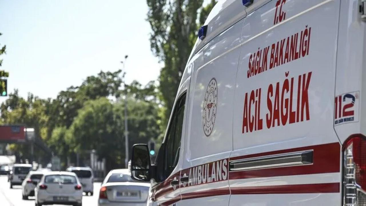 İstanbul'da bir ortaokulda çıkan kavgada 8 öğrenci yaralandı
