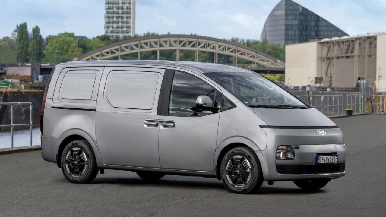 Hyundai elektrikli hafif ticari aracı STARIA Cargo'yu Paris'te tanıtacak