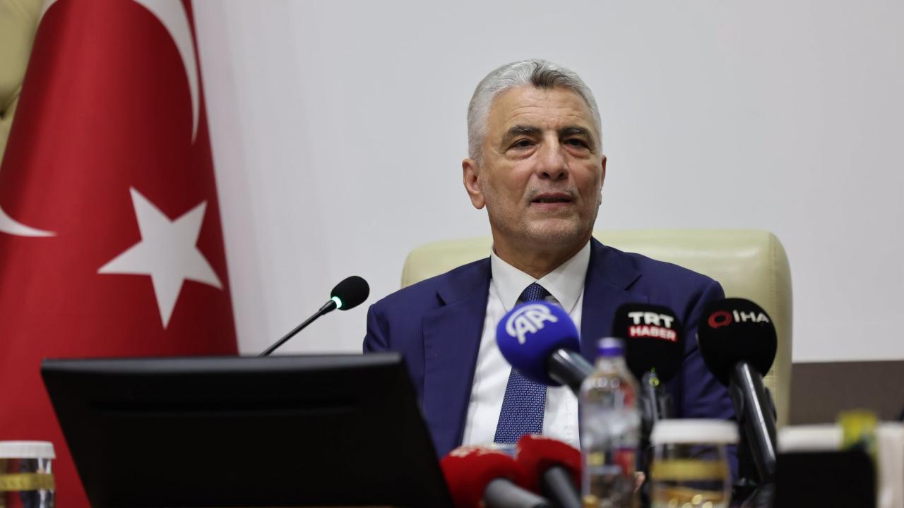 Ticaret Bakanı Bolat hakkındaki iddiaları yalanladı