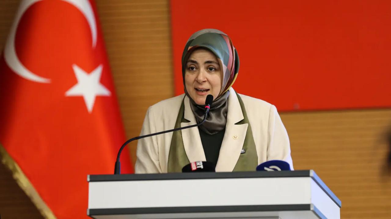 AK Parti Genel Merkez Kadın Kolları Başkanı Ercan'dan Bakan Göktaş'a yönelik iddialara tepki