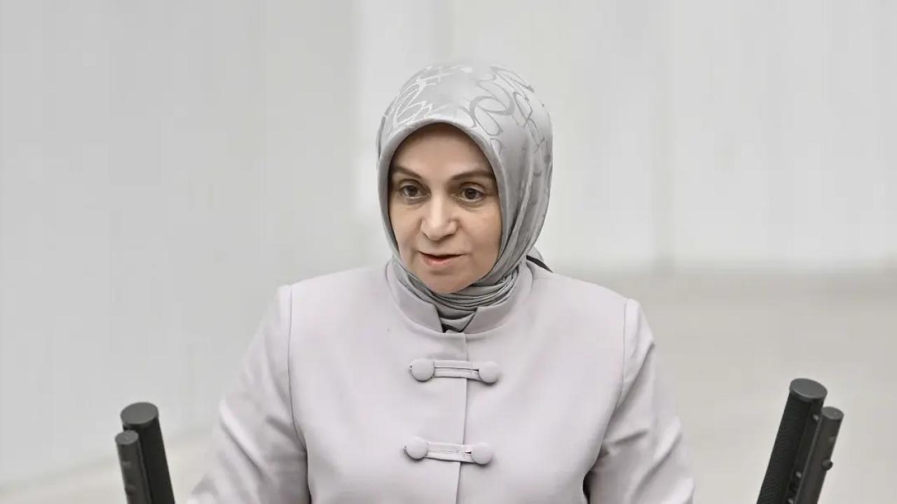 AK Parti Grup Başkanvekili Usta'dan Yeni Parti'ye tepki: Önce kendi rezilliklerinin hesabını versinler