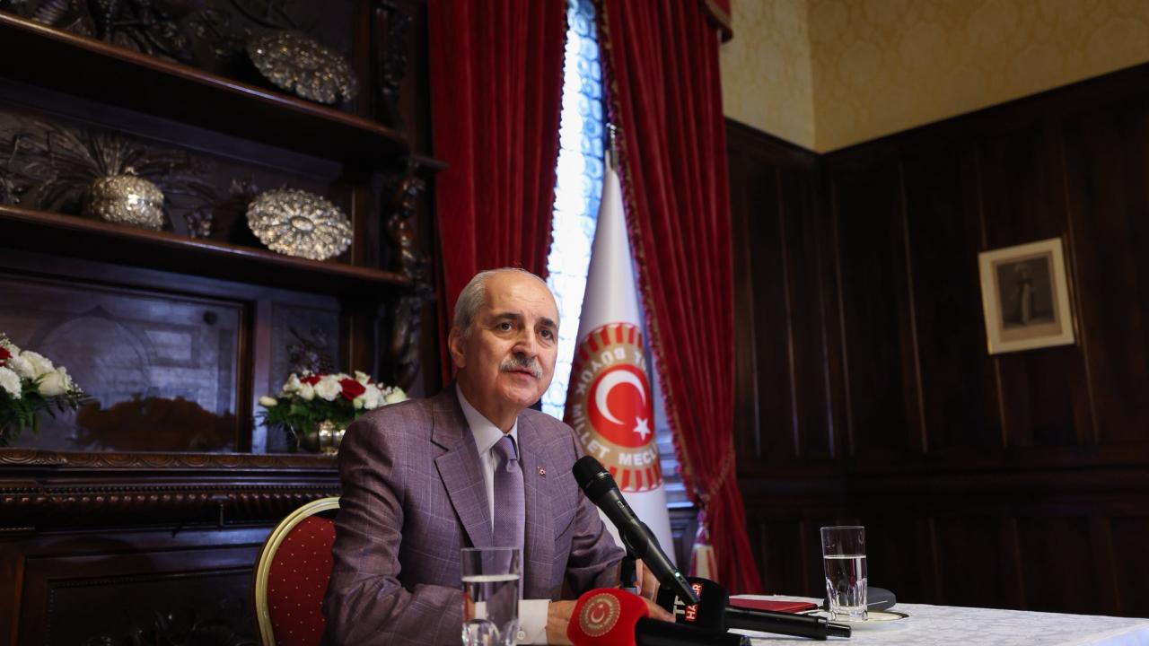 TBMM Başkanı Kurtulmuş, Roma'da Türk toplumuyla görüştü