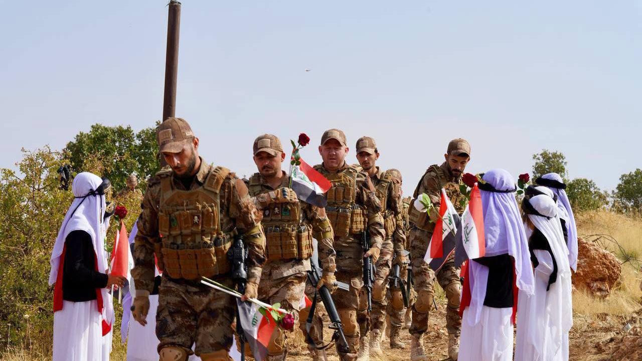 Irak'ta Sincar'daki YBŞ unsurlarının güvenlik güçlerine entegrasyonu için tören düzenlendi