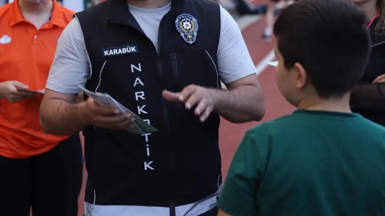 Uyuşturucuyla mücadele konusunda gelecek yıl 732 bin kişiye bilgilendirme yapılacak