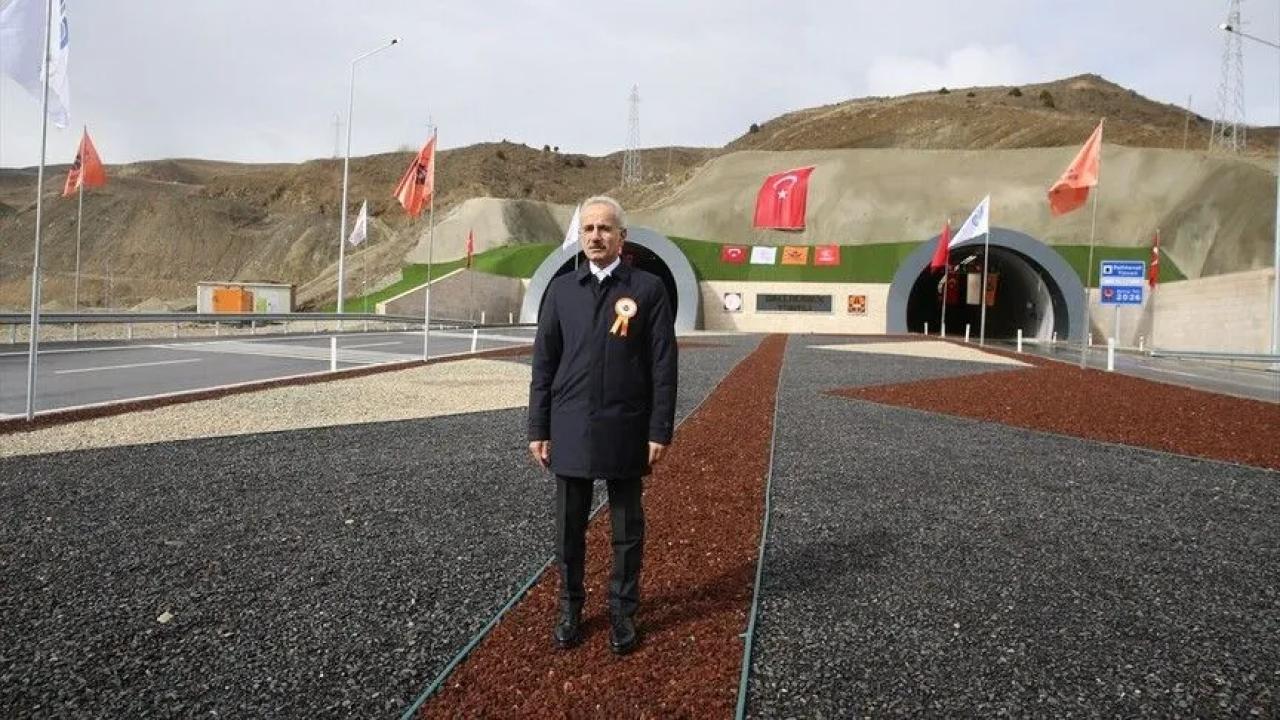 Bakan Uraloğlu: Dallıkavak Tüneli ile yolumuzu 20 dakikadan 5 dakikaya indirdik