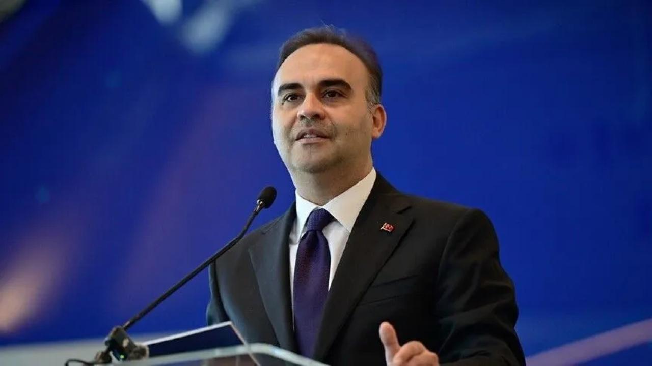 Bakan Kacır, TÜRKPATENT'in ücret tarifesine ilişkin düzenlemeyi değerlendirdi